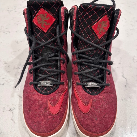 Red Wine Nike Cork Shoes - Picture 1 of 5
